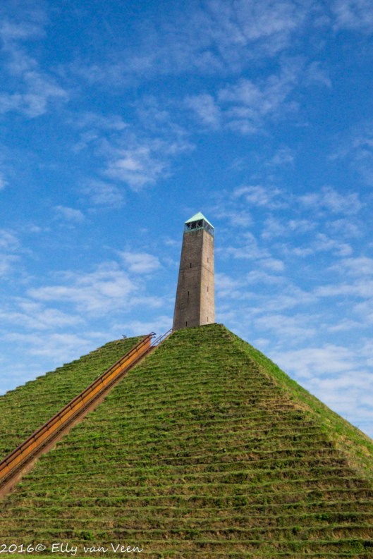 pyramide-austerlitz-2